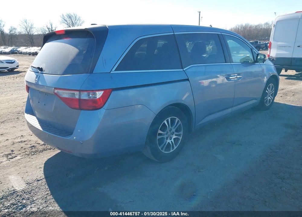2011 HONDA ODYSSEY EX-L VIN: 5FNRL5H67BB081281