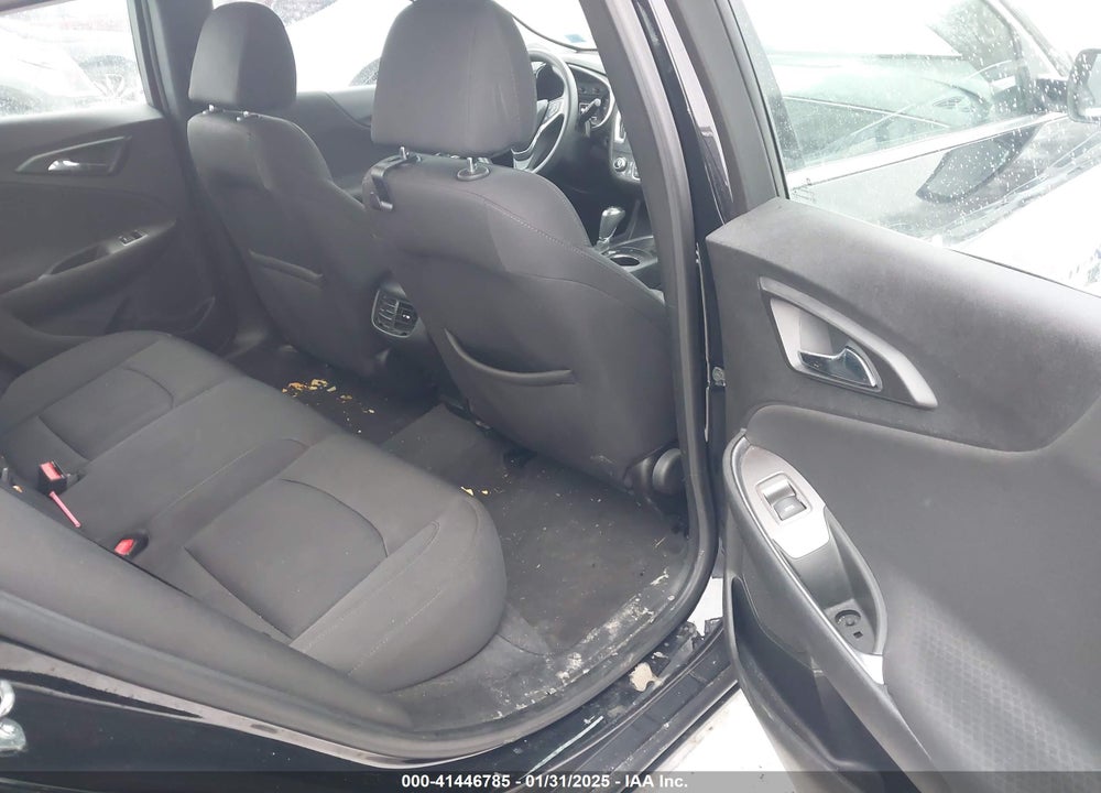 2019 CHEVROLET MALIBU VIN: 1G1ZD5ST2KF133996