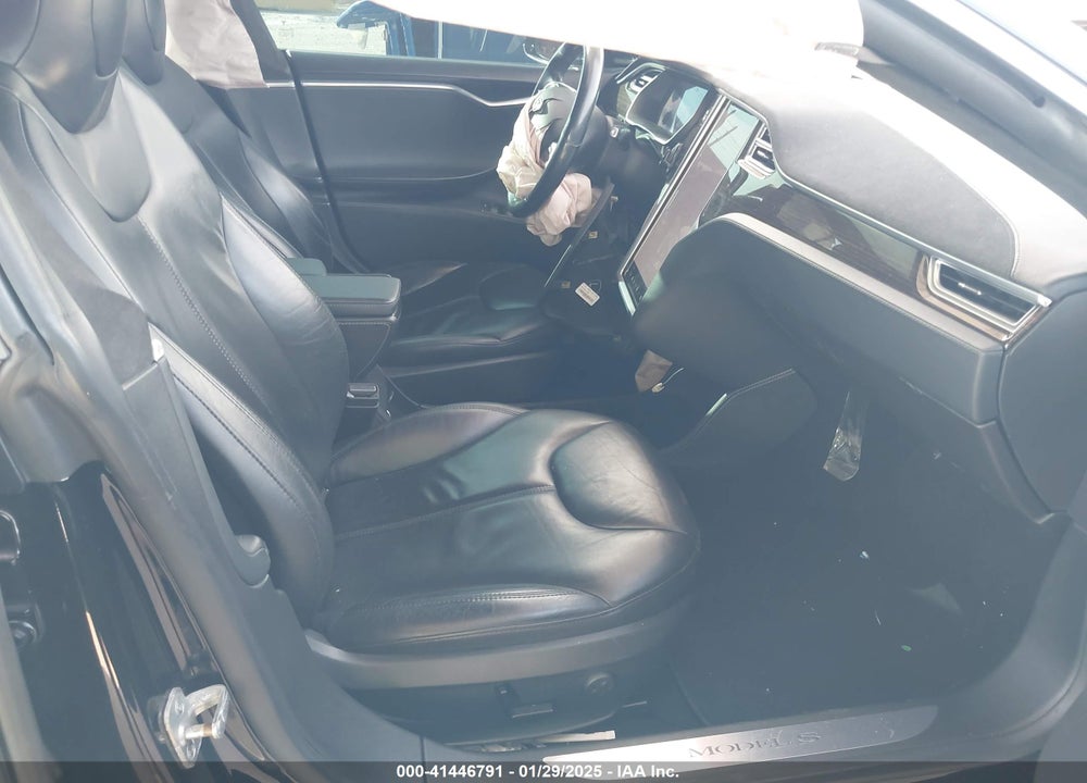 2015 TESLA MODEL S VIN: 5YJSA1H20FFP78519