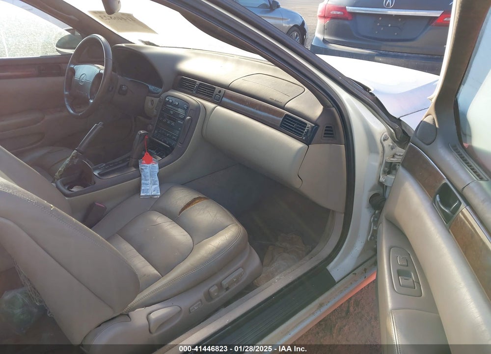 1997 LEXUS SC 300 VIN: JT8CD32Z4V0040389