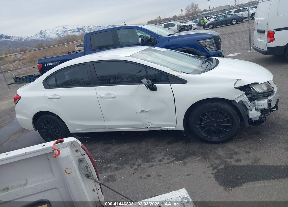 2014 HONDA CIVIC LX VIN: 19XFB2F58EE052512
