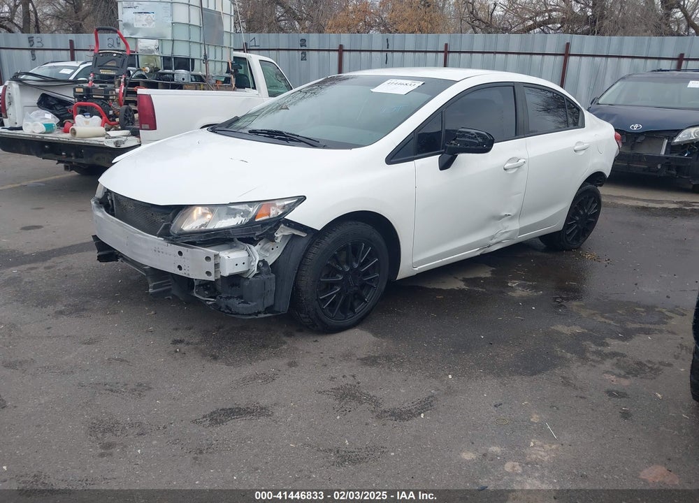 2014 HONDA CIVIC LX VIN: 19XFB2F58EE052512