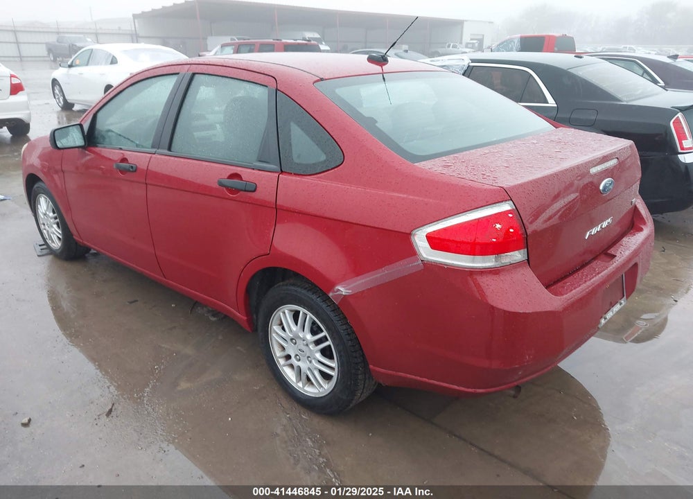 2011 FORD FOCUS VIN: 1FAHP3FN6BW179492