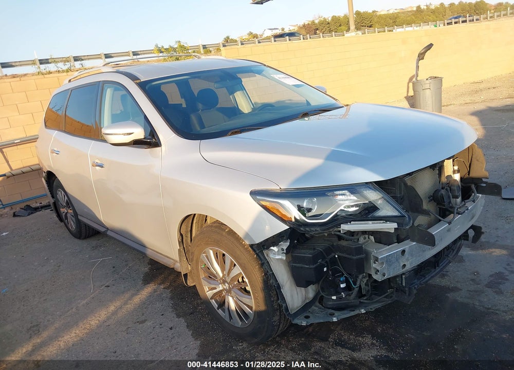 2020 NISSAN PATHFINDER S 2WD VIN: 5N1DR2AN1LC576613