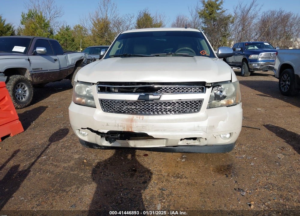 2011 CHEVROLET SUBURBAN 1500 LTZ VIN: 1GNSCKE02BR317269