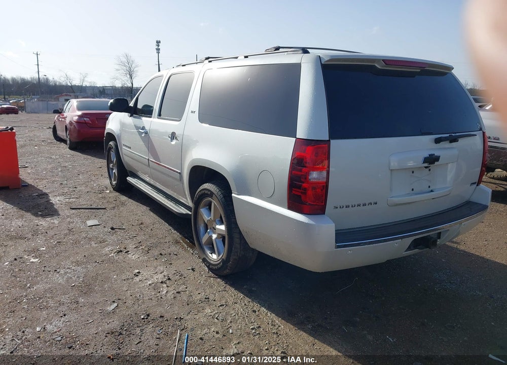 2011 CHEVROLET SUBURBAN 1500 LTZ VIN: 1GNSCKE02BR317269