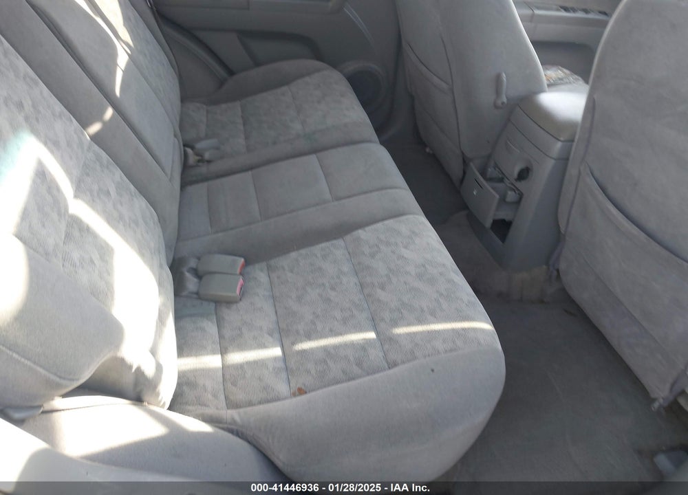 2005 KIA SORENTO EX/LX VIN: KNDJD733655418337