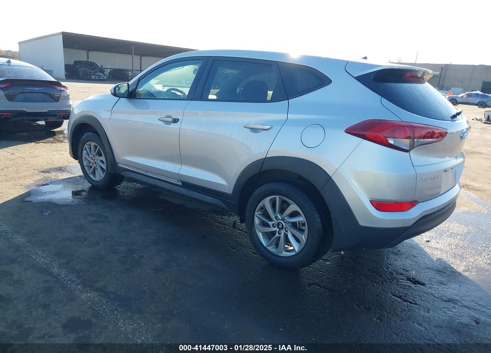 2018 HYUNDAI TUCSON VIN: KM8J23A48JU777548