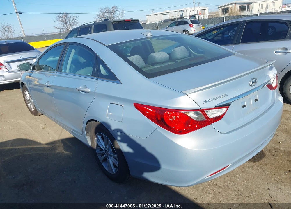 2013 HYUNDAI SONATA VIN: 5NPEB4AC2DH756860