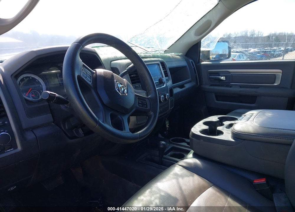 2014 RAM 2500 TRADESMAN VIN: 3C6LR5AT0EG172497