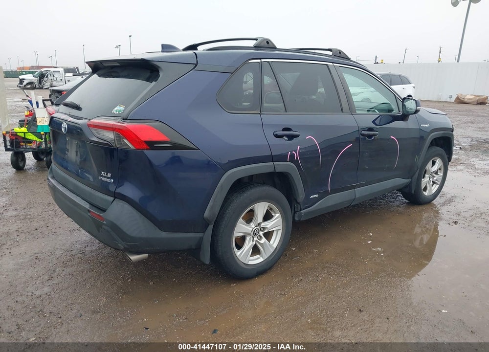 2020 TOYOTA RAV4 HYBRID XLE VIN: 2T3RWRFV7LW064453