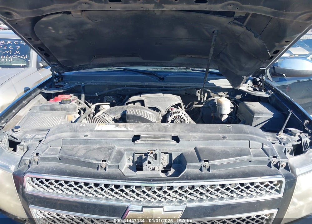 2011 CHEVROLET AVALANCHE 1500 LTZ VIN: 3GNMCGE00BG391196
