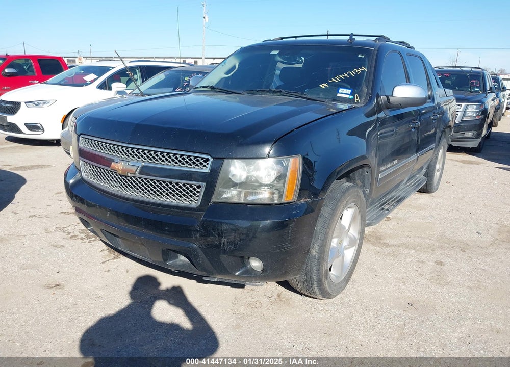 2011 CHEVROLET AVALANCHE 1500 LTZ VIN: 3GNMCGE00BG391196