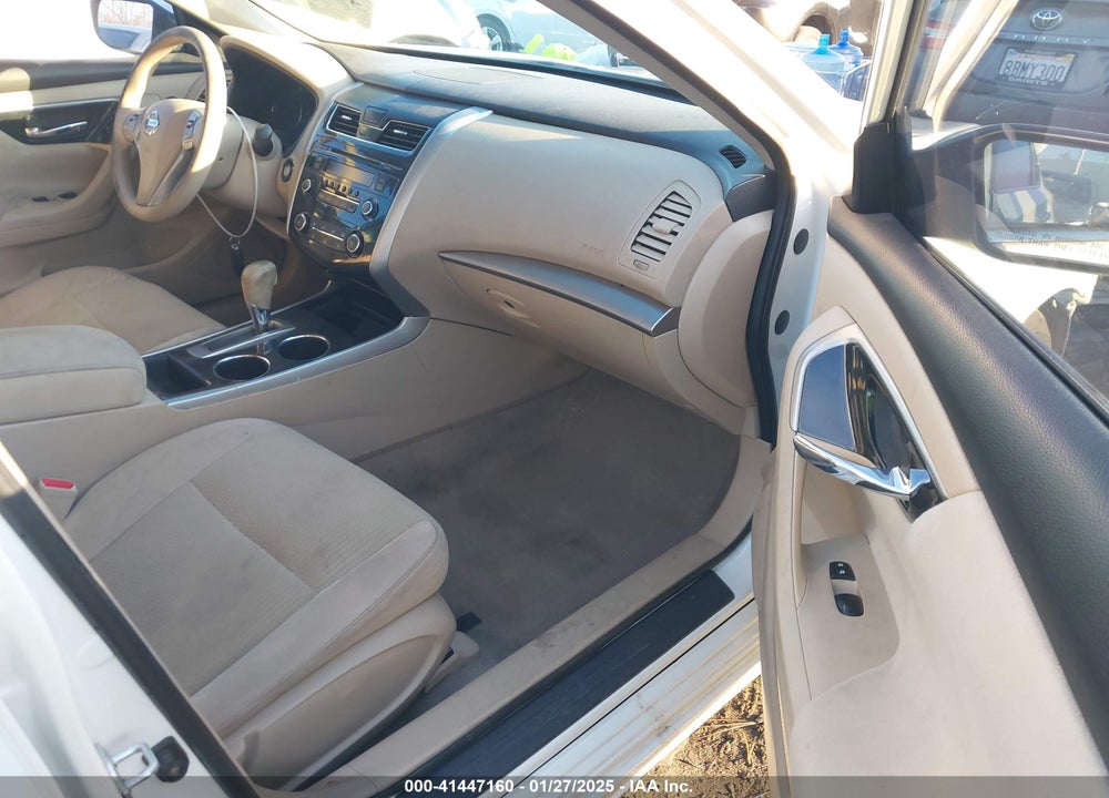 2014 NISSAN ALTIMA VIN: 1N4AL3AP2EN256472