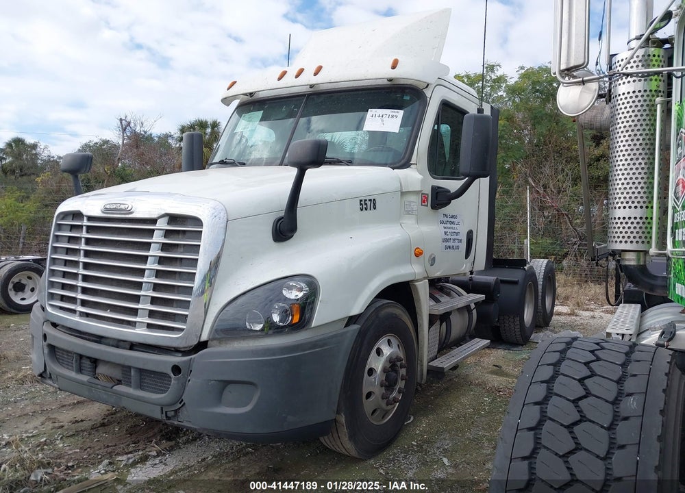 2016 FREIGHTLINER CASCADIA 125 VIN: 3AKJGEDV0GSHE5578