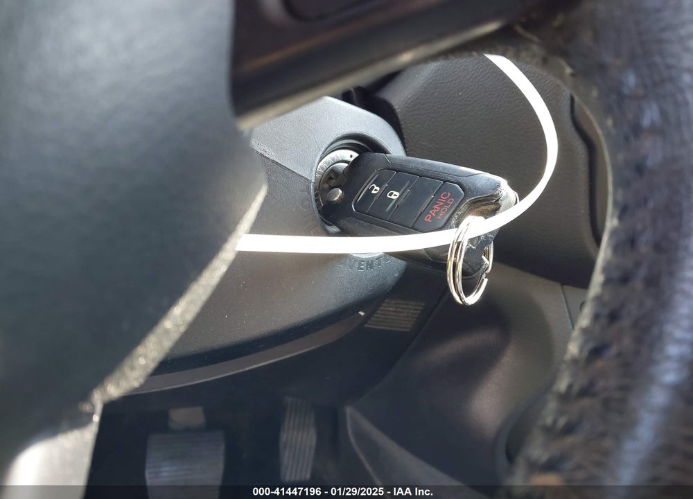 2015 JEEP RENEGADE LATITUDE VIN: ZACCJABT2FPB38021