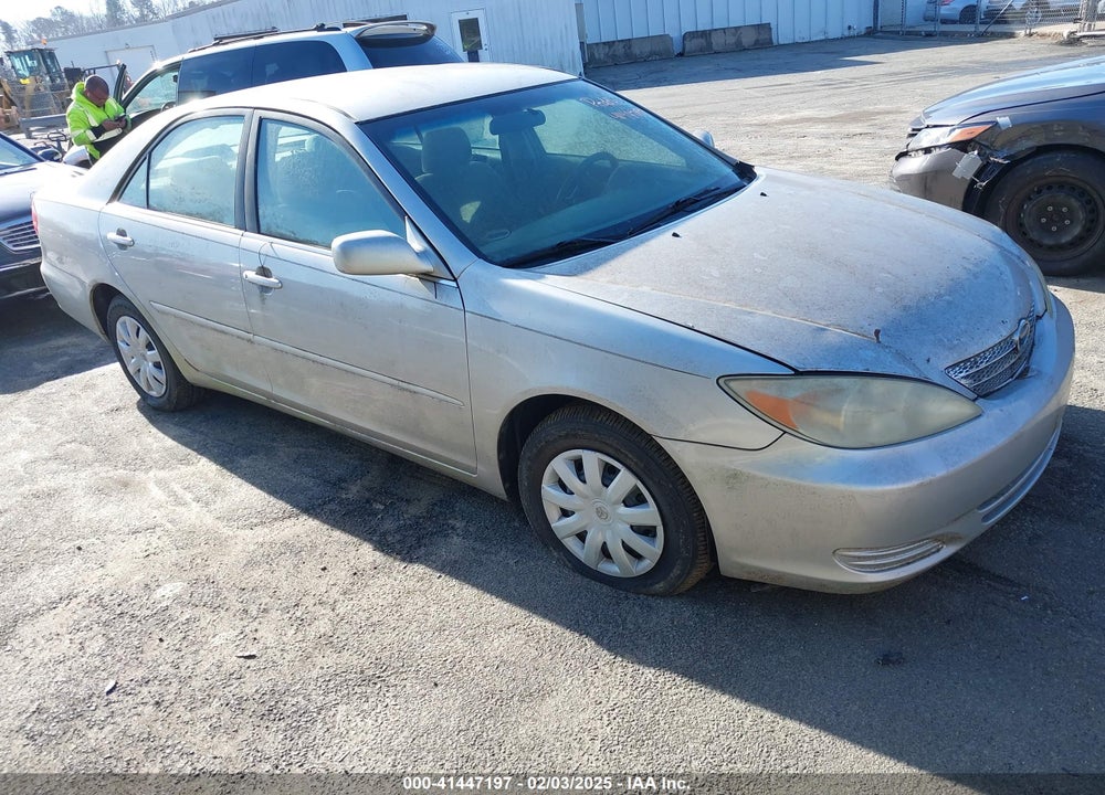 2004 TOYOTA CAMRY LE VIN: 4T1BE32K14U345123