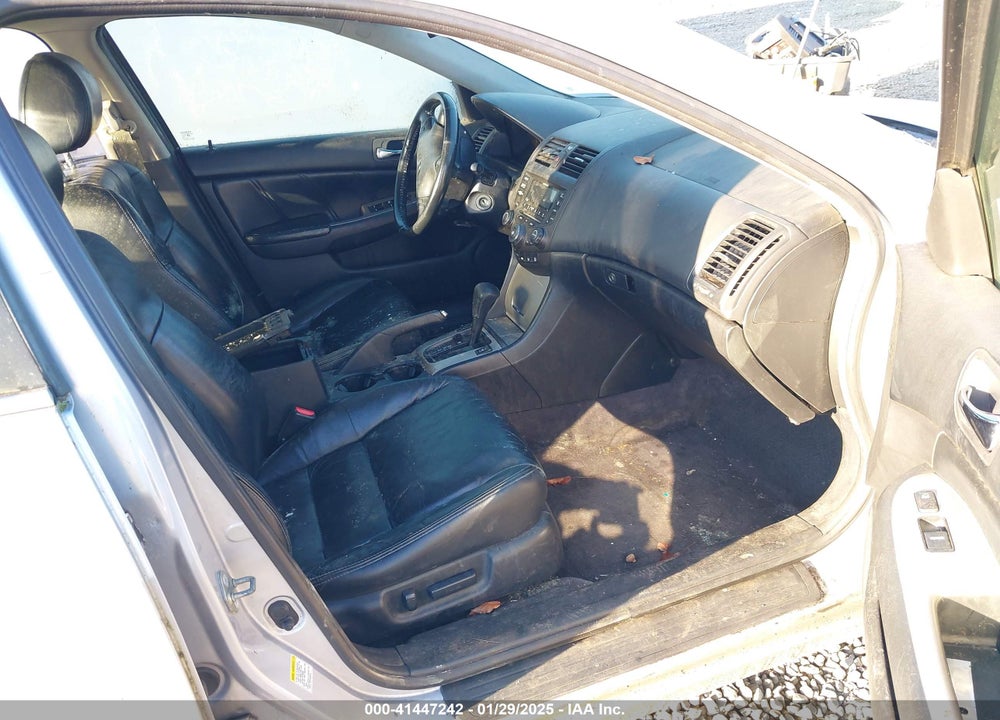 2004 HONDA ACCORD 3.0 EX VIN: 1HGCM66524A078353