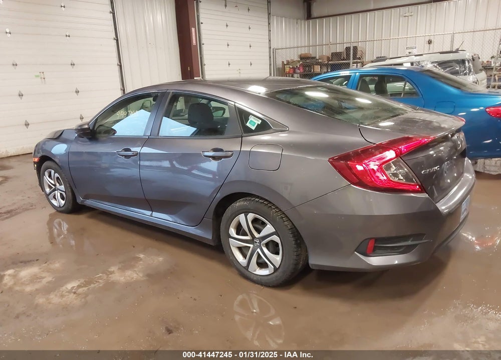 2016 HONDA CIVIC VIN: 19XFC2F52GE220807