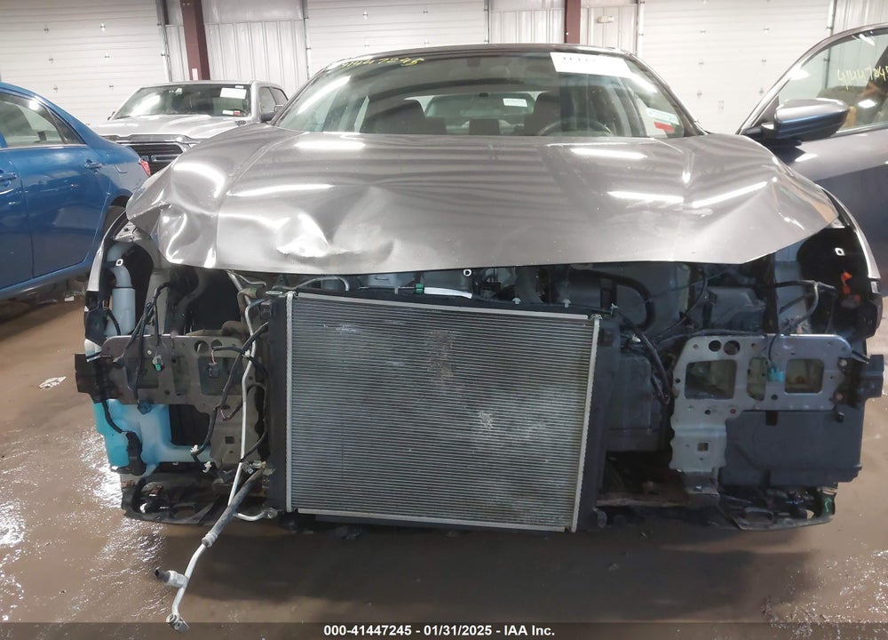 2016 HONDA CIVIC VIN: 19XFC2F52GE220807