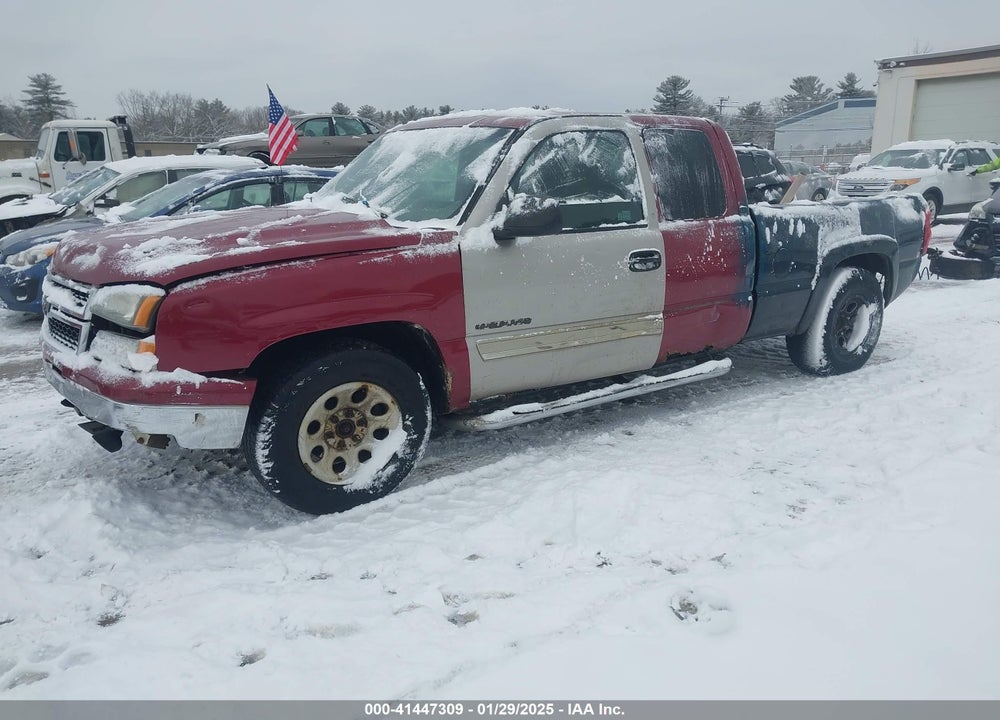 2007 CHEVROLET SILVERADO 1500 CLASSIC LT1 VIN: 1GCEK19Z17E135296