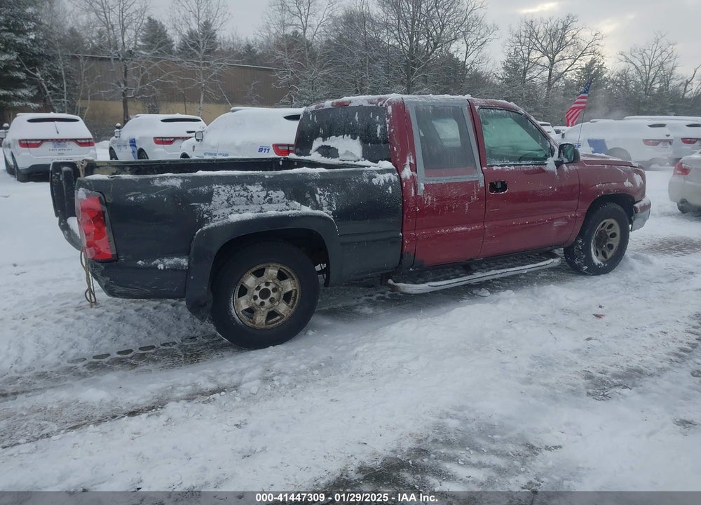 2007 CHEVROLET SILVERADO 1500 CLASSIC LT1 VIN: 1GCEK19Z17E135296