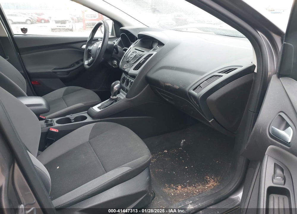 2014 FORD FOCUS VIN: 1FADP3F29EL228081