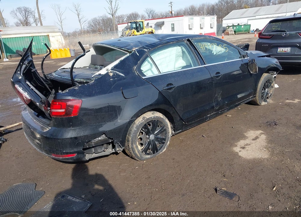 2017 VOLKSWAGEN JETTA VIN: 3VW2B7AJ1HM415322