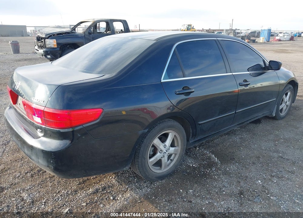 2005 HONDA ACCORD 2.4 EX VIN: 1HGCM56745A179326