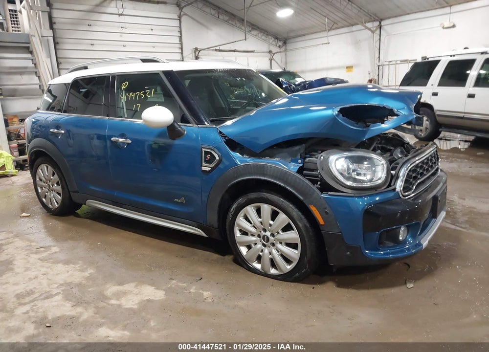 2017 MINI COUNTRYMAN COOPER S VIN: WMZYT5C33H3D80283