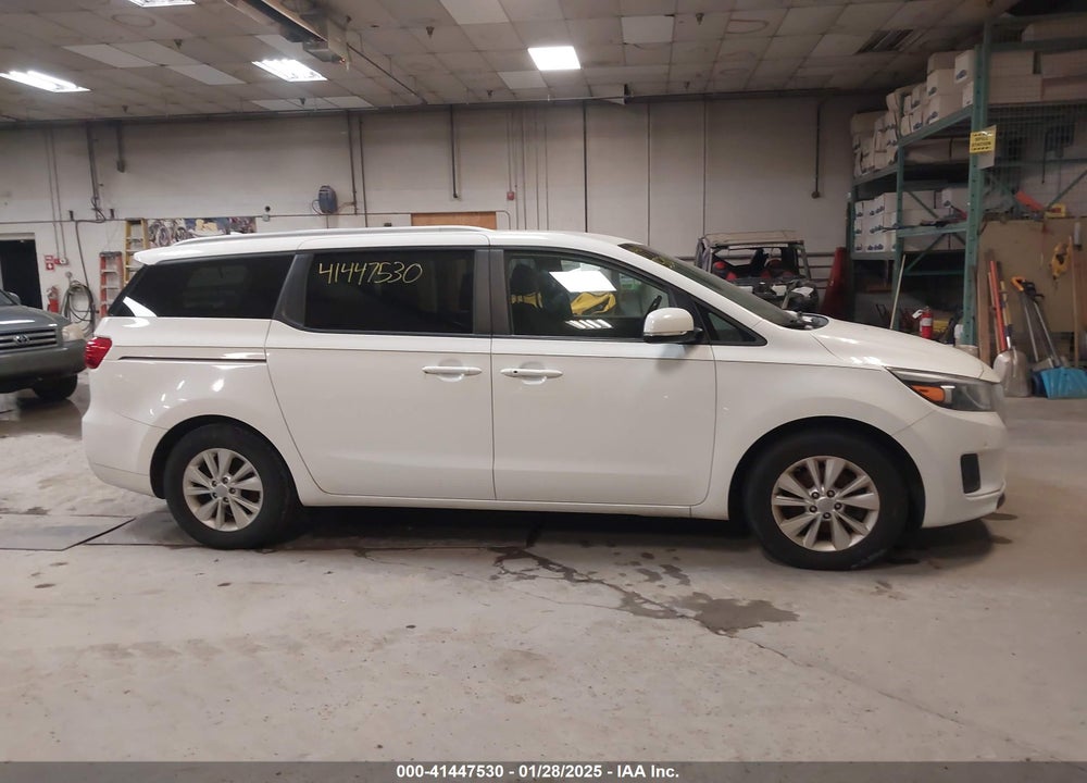 2017 KIA SEDONA LX VIN: KNDMB5C15H6247049