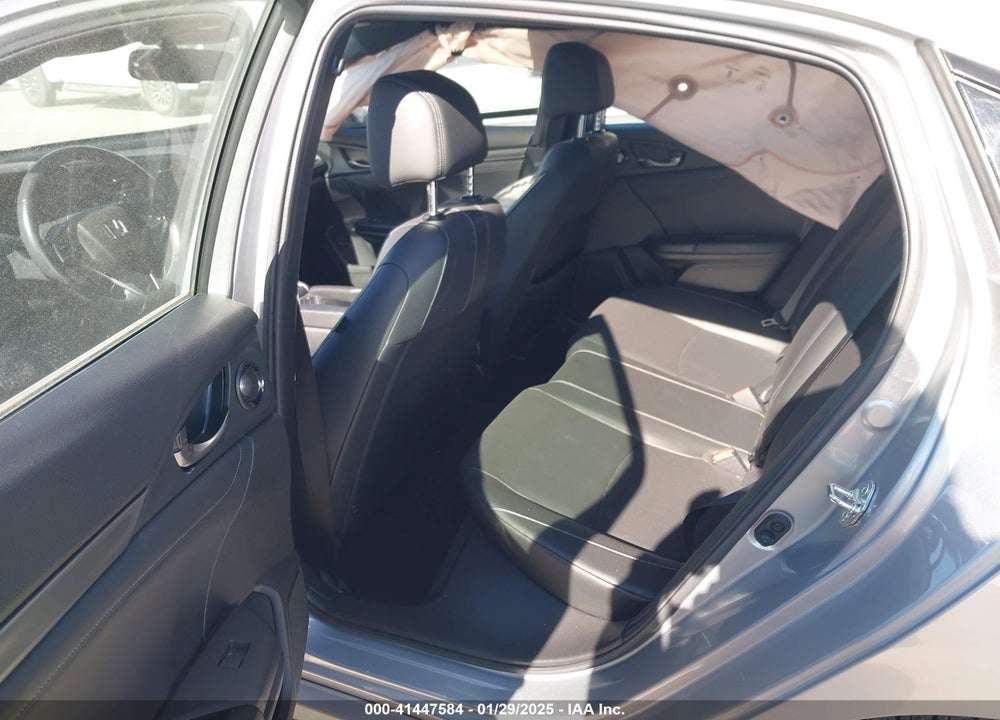 2019 HONDA CIVIC VIN: SHHFK7H92KU220467