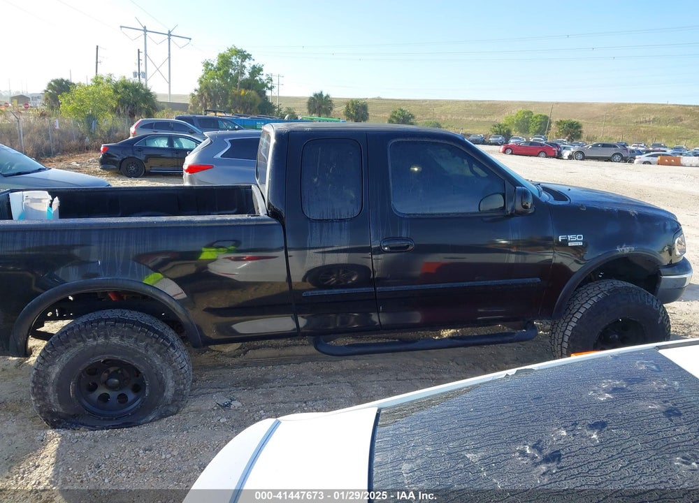 2002 FORD F-150 LARIAT/XL/XLT VIN: 1FTRX18L42NA12388