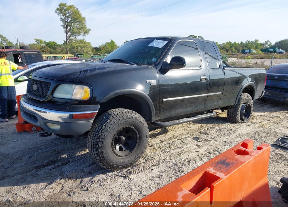 2002 FORD F-150 LARIAT/XL/XLT VIN: 1FTRX18L42NA12388