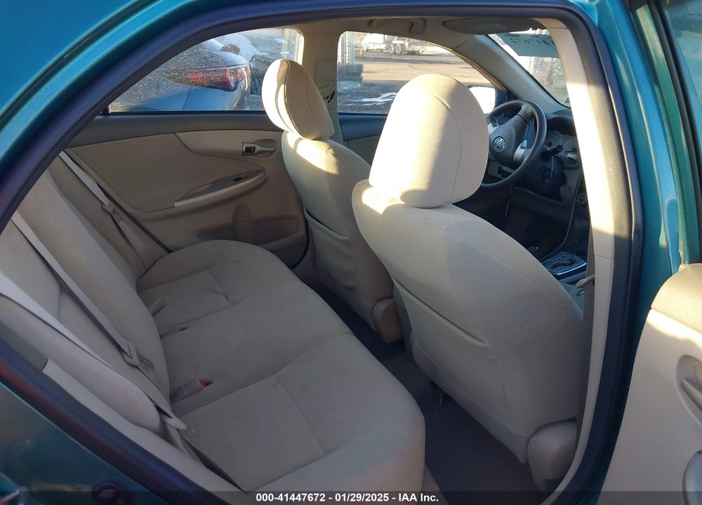 2010 TOYOTA COROLLA LE VIN: 2T1BU4EE5AC372112