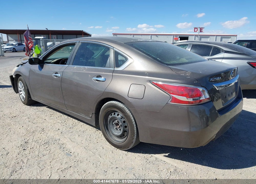 2015 NISSAN ALTIMA VIN: 1N4AL3AP9FC238631