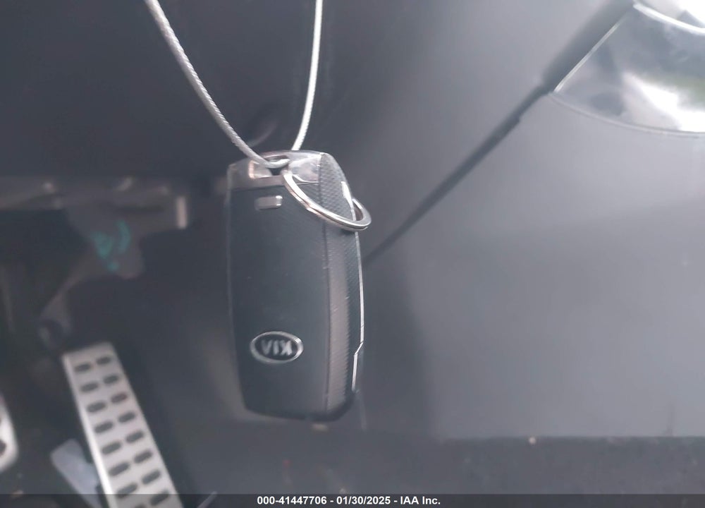 2014 KIA OPTIMA VIN: 5XXGR4A68EG325077