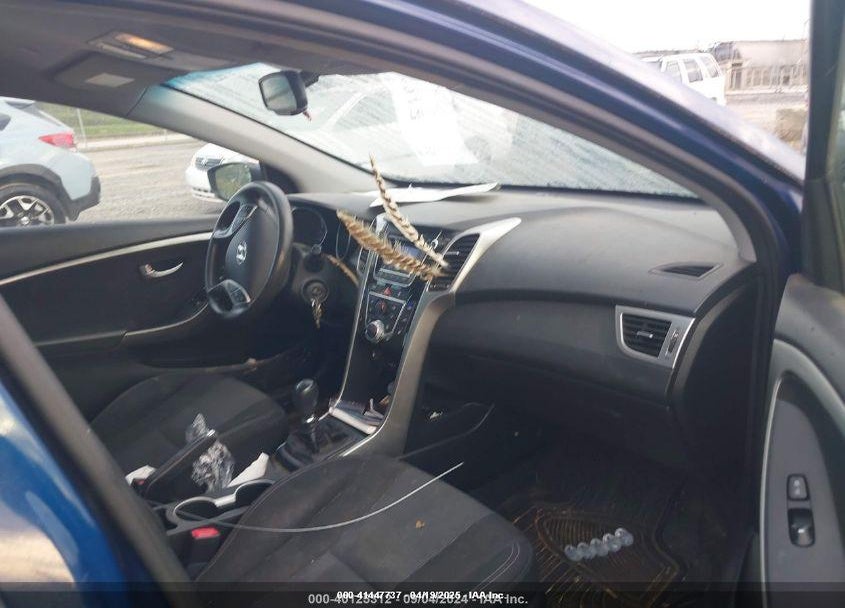 2013 HYUNDAI ELANTRA GT VIN: KMHD35LE1DU049487