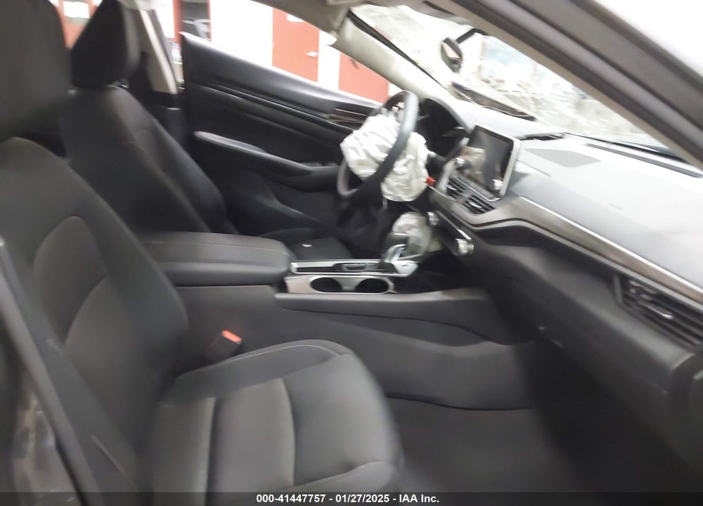 2024 NISSAN ALTIMA SV FWD VIN: 1N4BL4DV9RN382600