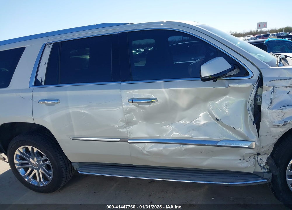 2015 CADILLAC ESCALADE VIN: 1GYS3AKJ3FR304871