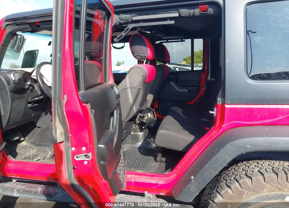 2017 JEEP WRANGLER UNLIMITED WILLY WHEELER 4X4 VIN: 1C4BJWDG0HL588864
