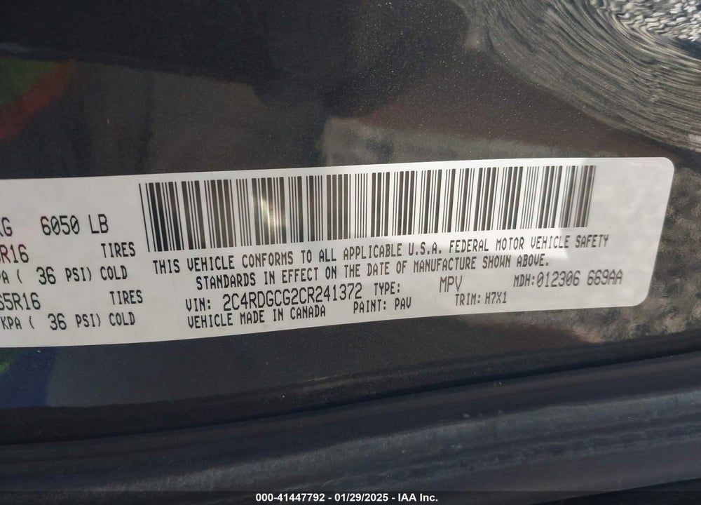 2012 DODGE GRAND CARAVAN SXT VIN: 2C4RDGCG2CR241372