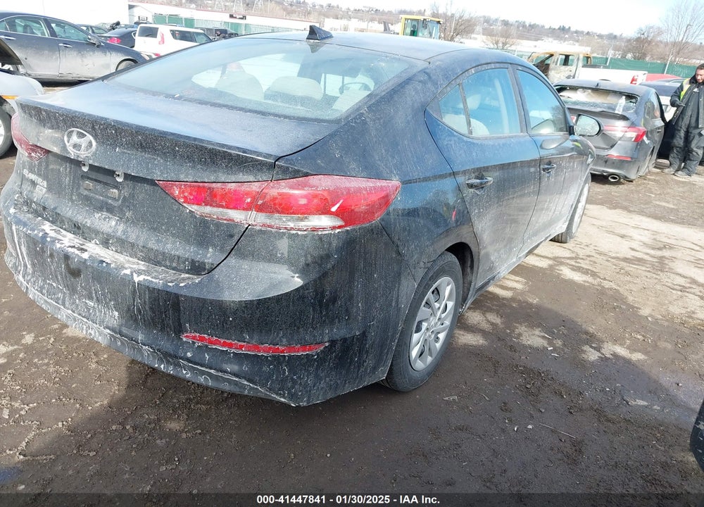 2017 HYUNDAI ELANTRA VIN: KMHD74LF7HU091756
