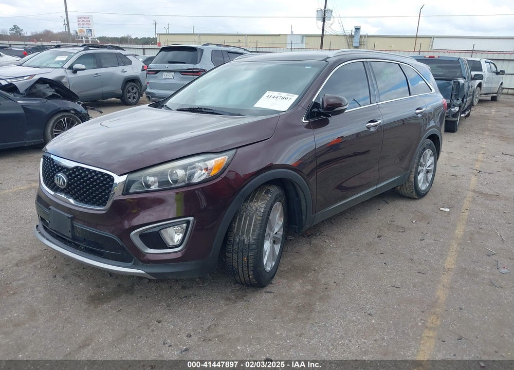 2016 KIA SORENTO VIN: 5XYPH4A53GG008123