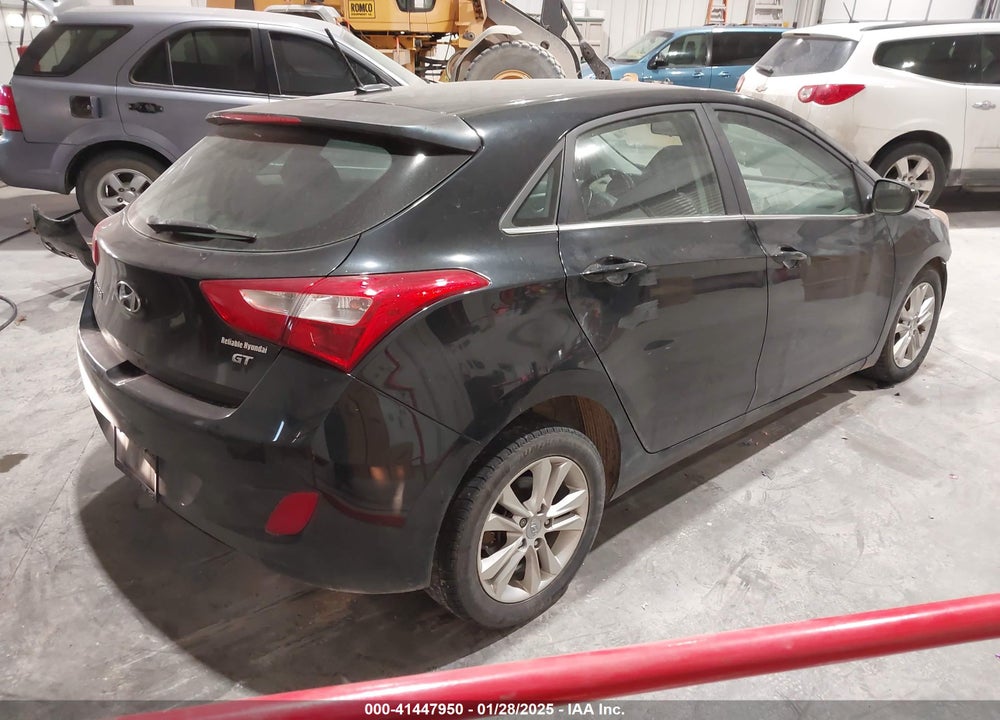 2014 HYUNDAI ELANTRA GT VIN: KMHD35LH8EU204290