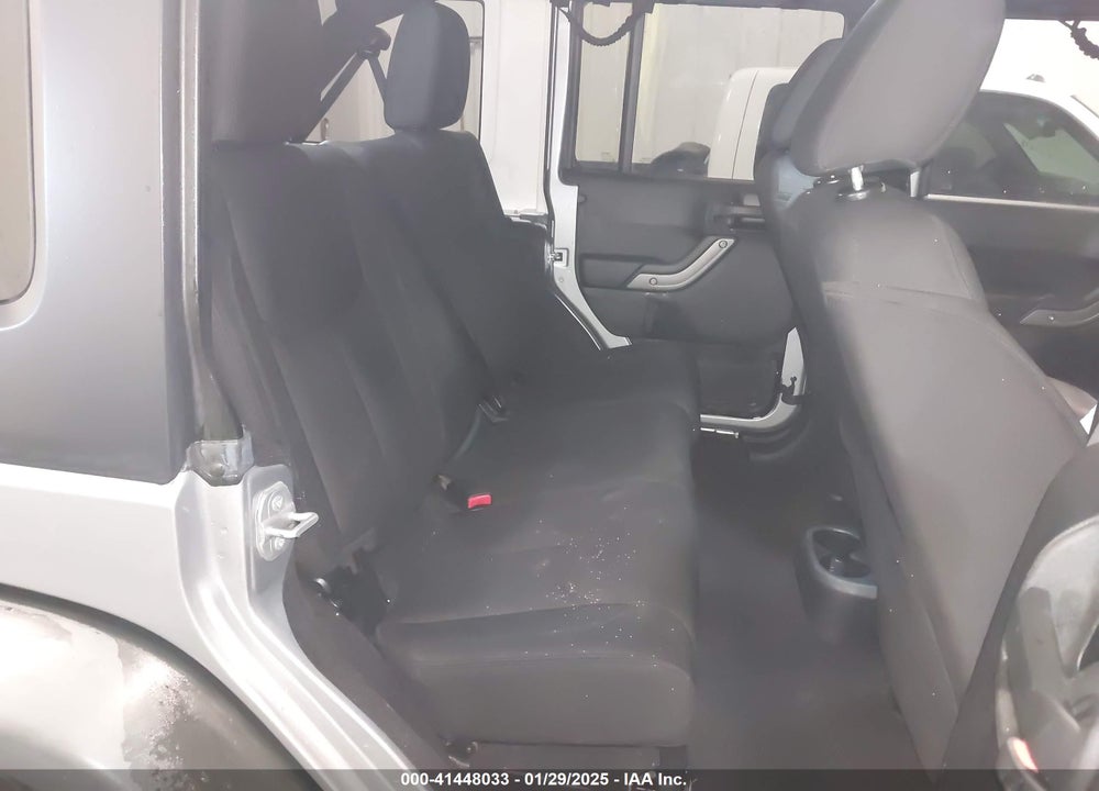 2015 JEEP WRANGLER UNLIMITED SPORT VIN: 1C4BJWDG1FL509957