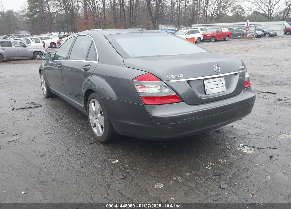 2007 MERCEDES-BENZ S 550 4MATIC VIN: WDDNG86X57A139068