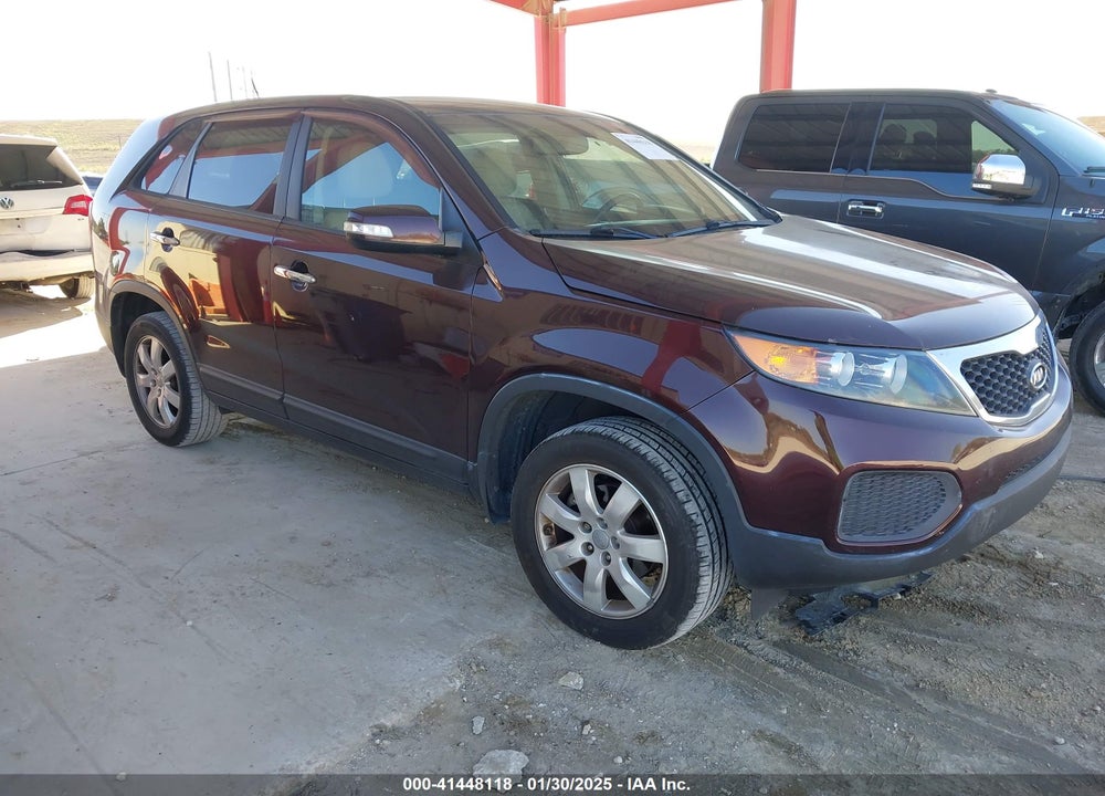 2012 KIA SORENTO LX VIN: 5XYKT3A10CG274063