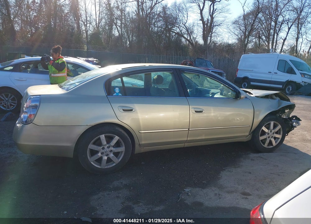 2002 NISSAN ALTIMA 2.5 S VIN: 1N4AL11D42C223376