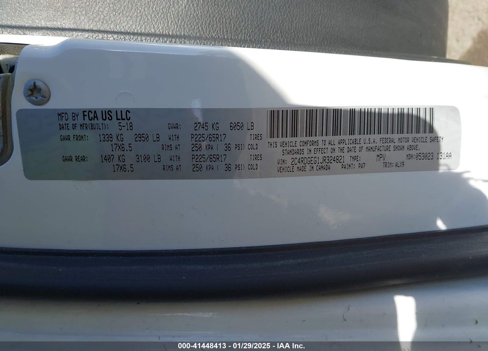 2018 DODGE GRAND CARAVAN VIN: 2C4RDGEG1JR324821